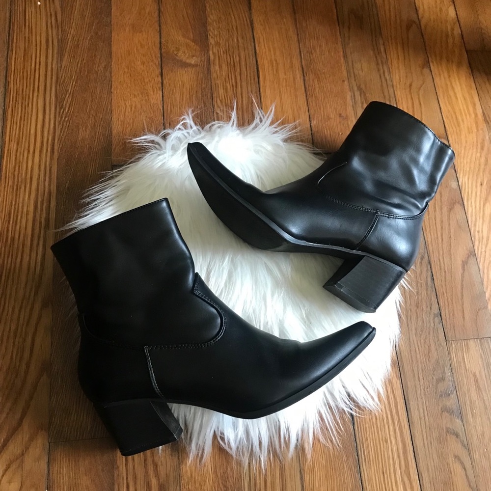 La Bottine Souriante Ankle Boots